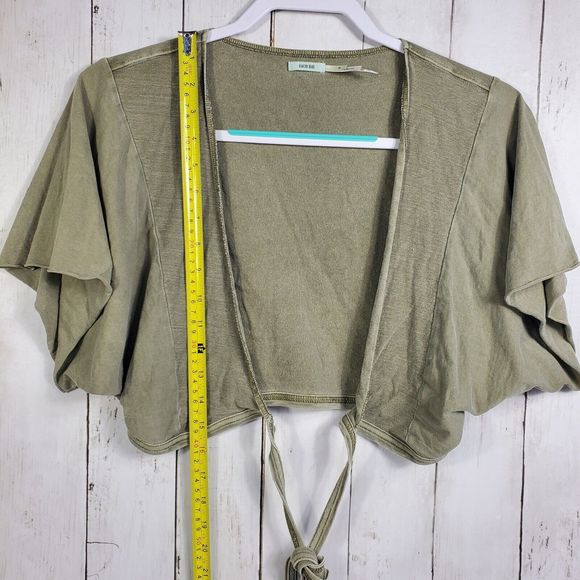 Kimchi Blue Women's Cardigan Size Medium Olive Green Open Front Preppy - Picture 7 of 8